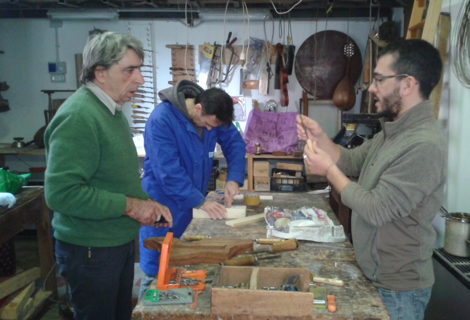Terra del Fuoco, il “Laboratorio pubblico di quartiere di Arti Manuali”. Foto di Laura Pavesi