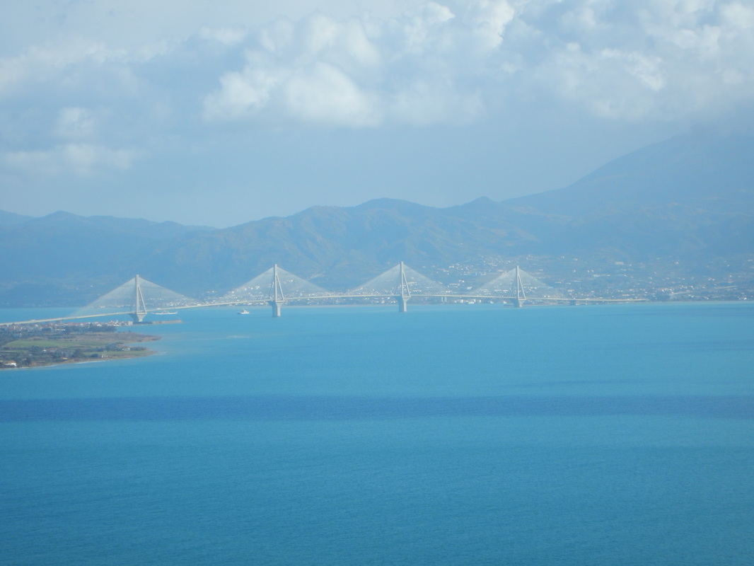 Cyclolenti in Grecia: la fumante Patrasso