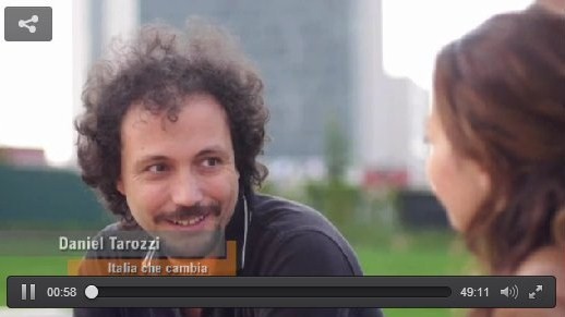 Vivere meglio consumando meno? Daniel Tarozzi e l'Italia che Cambia a “Non ci sono più soldi”
