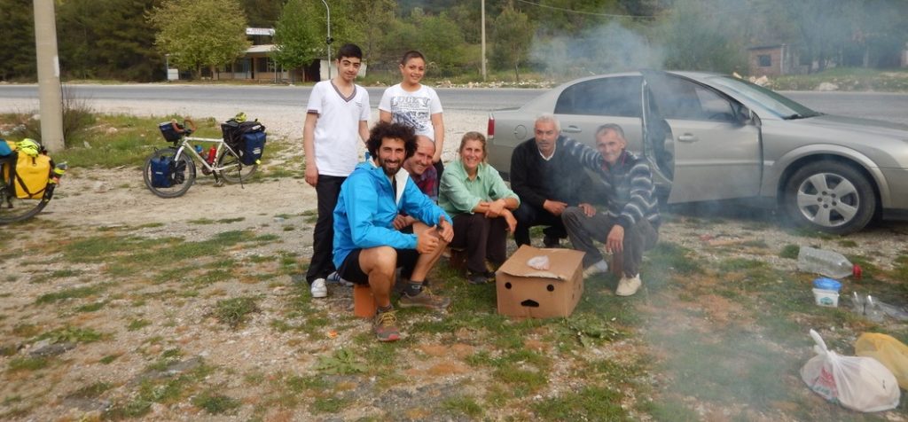 Cyclolenti in Turchia: tutti e tutto a terra!