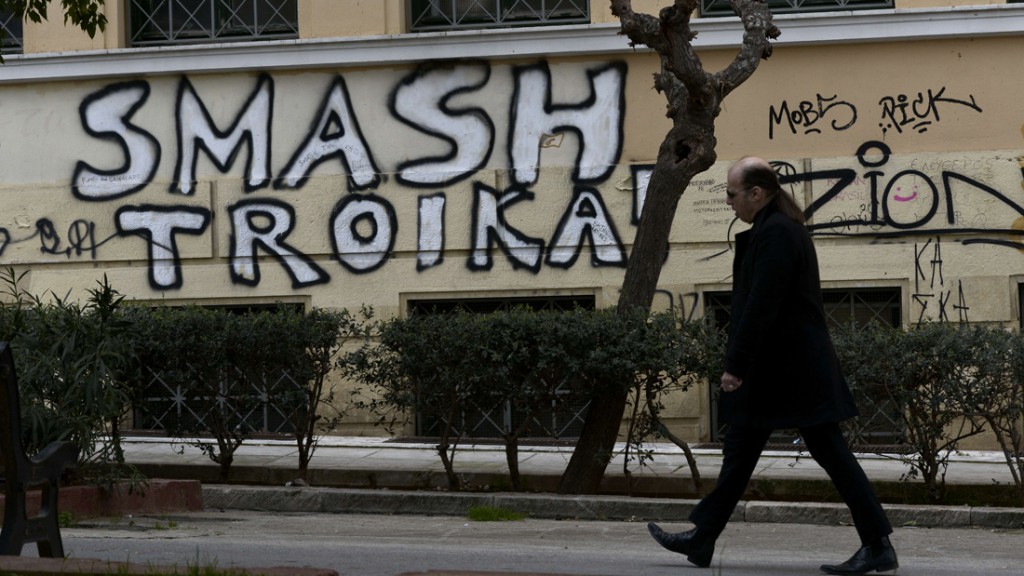 150702180714-greece-graffiti-image-5-smash-1100x619