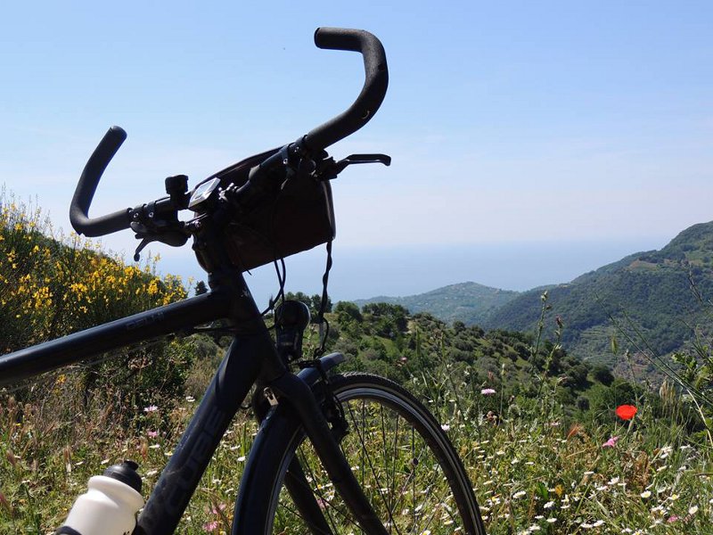 Io faccio così #135 – La Via Silente: viaggiare in bicicletta alla scoperta del Cilento