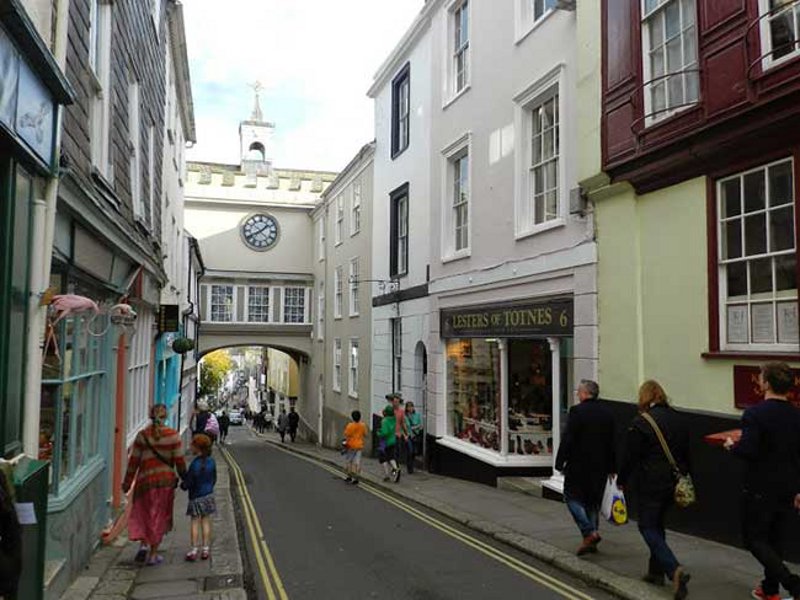 In viaggio nella Transizione – Totnes, cominciamo dalla High Street