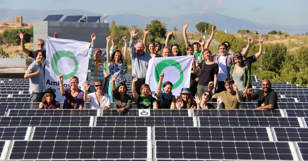 L'energia del futuro? Cooperativa, rinnovabile, pulita!