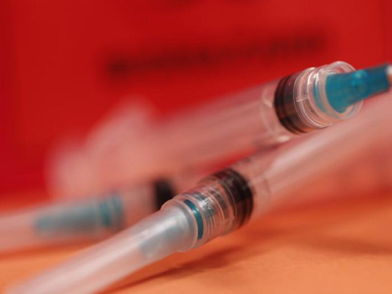 Vaccini: una discussione oltre le ideologie