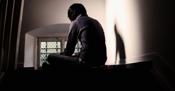 people-who-live-alone-DEPRESSION