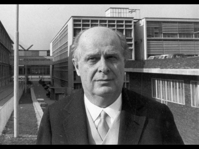 “Noi sogniamo il silenzio”, l'utopia concreta di Adriano Olivetti
