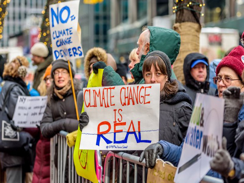 Clima: “Decisione di Trump anacronistica e moralmente deplorevole”
