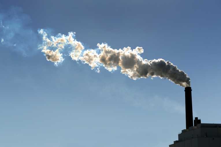 uk-commits-halving-emissions-fourth-carbon-budget_175