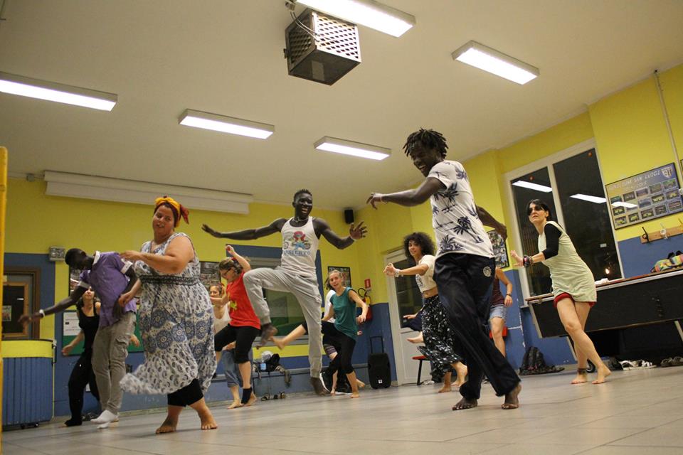 arte-migrante-per-creare-mondo-migliore-1507877688