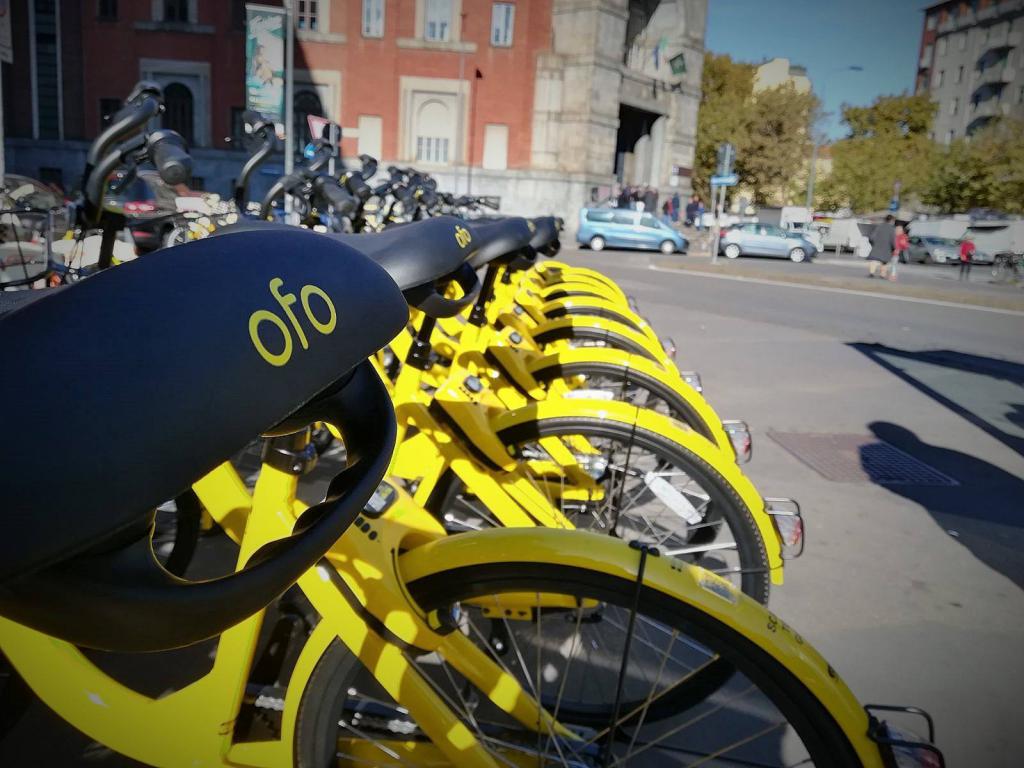 dopo-milano-anche-torino-servizio-biciclette-flusso-libero-prendere-lasciare-dove-vuole-1509709387