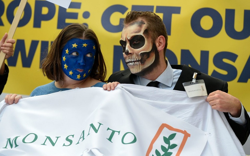 Monsanto attacca Avaaz e i firmatari delle petizioni anti-glifosato