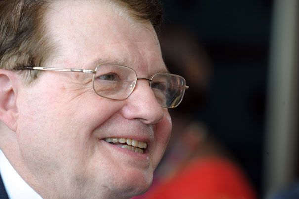 Salute, Montagnier: “Si rispetti il principio di precauzione”
