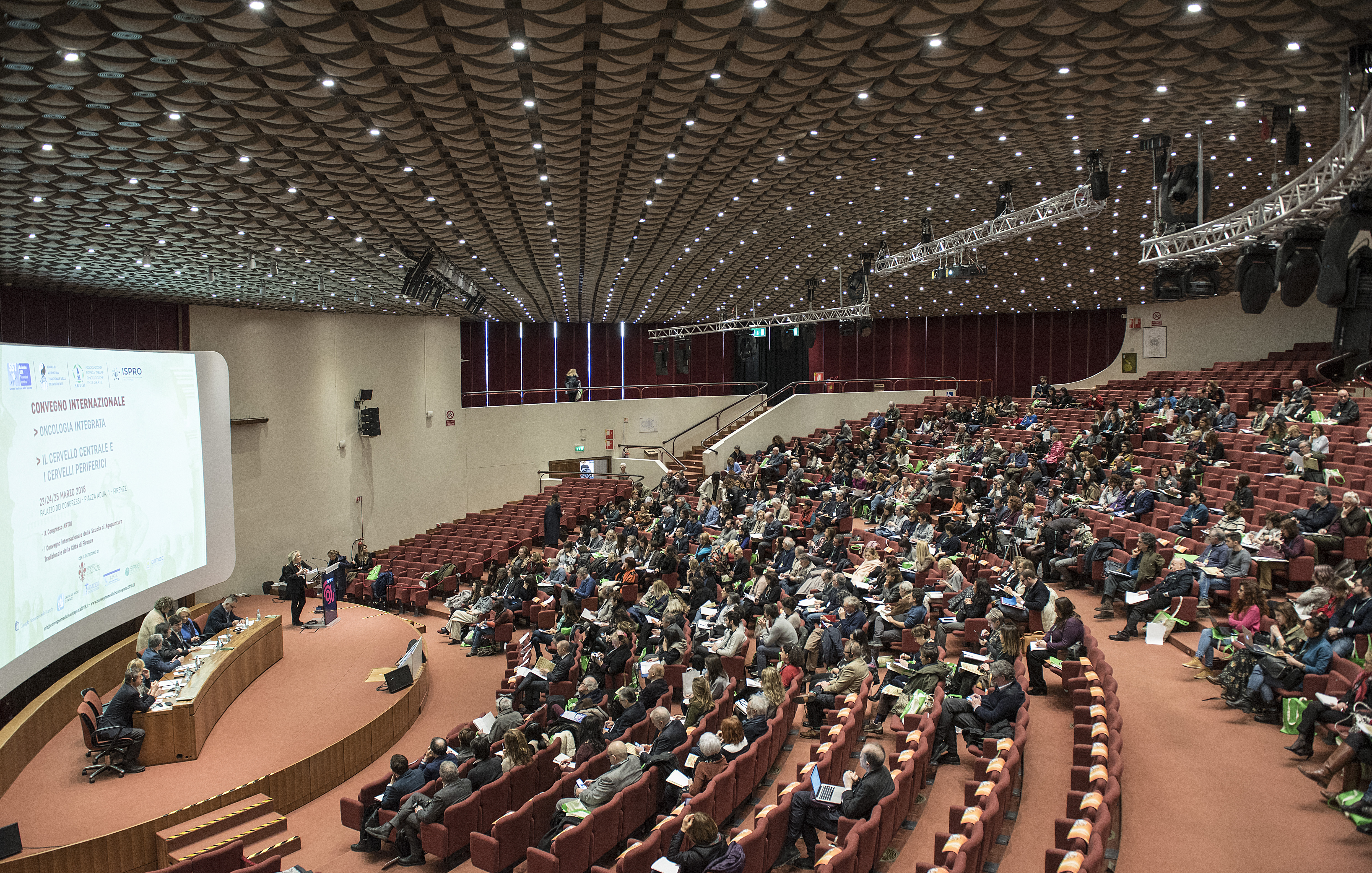 Oncologia integrata: nuovi approcci per la cura del cancro