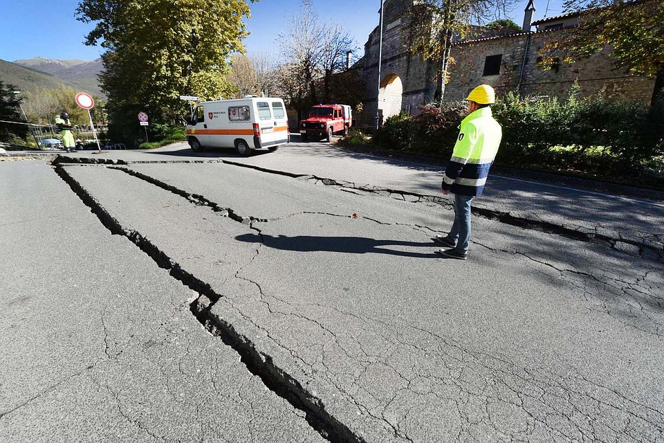 Nasce un'app per prevenire i danni di alluvioni e terremoti