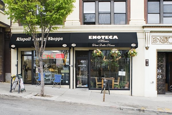 C’è un ristorante a New York che assume nonne invece di chef
