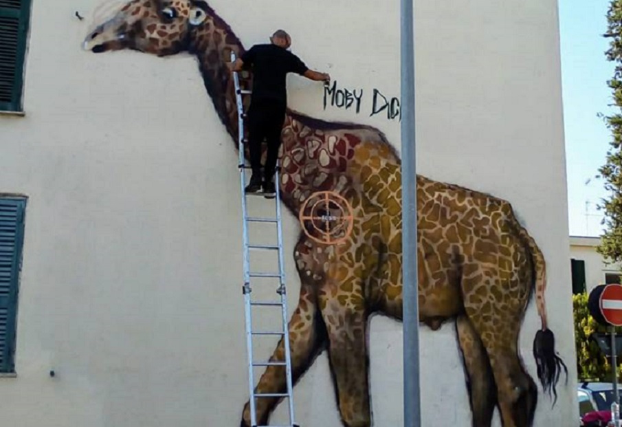 A Roma  i primi murales dedicati al camminare