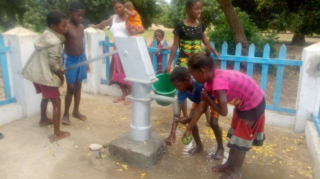 L'acqua potabile è un bene di tutti, anche in Madagascar!