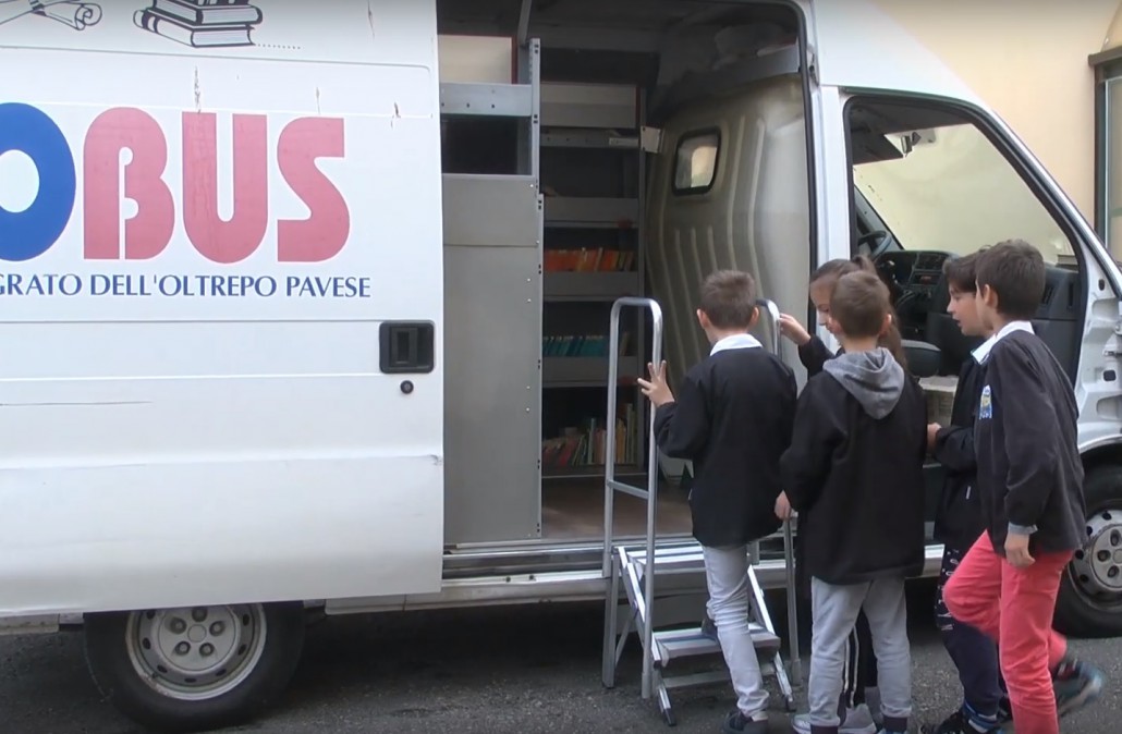bibliobus varzi