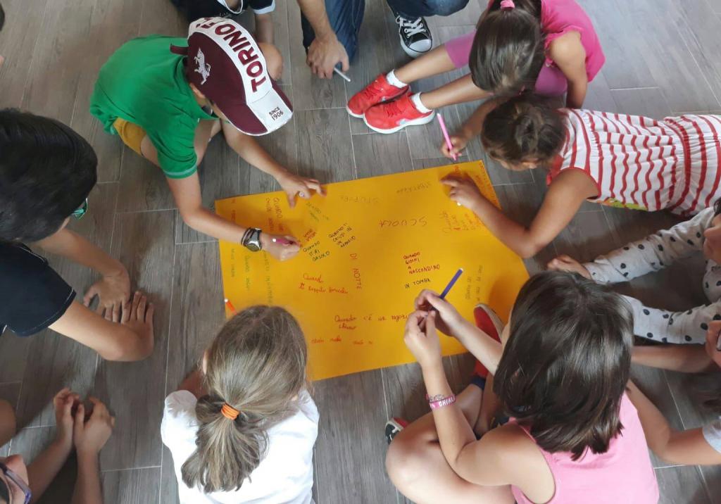 luci-sofia-educazione-al-pensiero-giovani-4