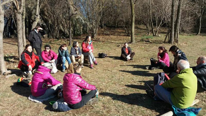 Scuola per Via: camminare nella natura come pratica educativa