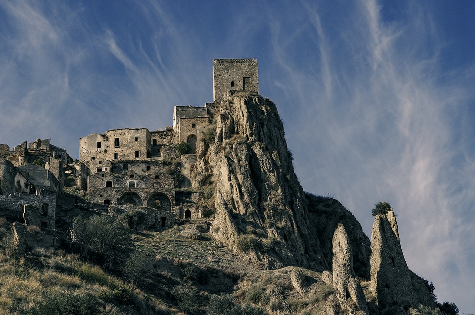 Di paese in poesia. Intervista a Franco Arminio – Meme #18