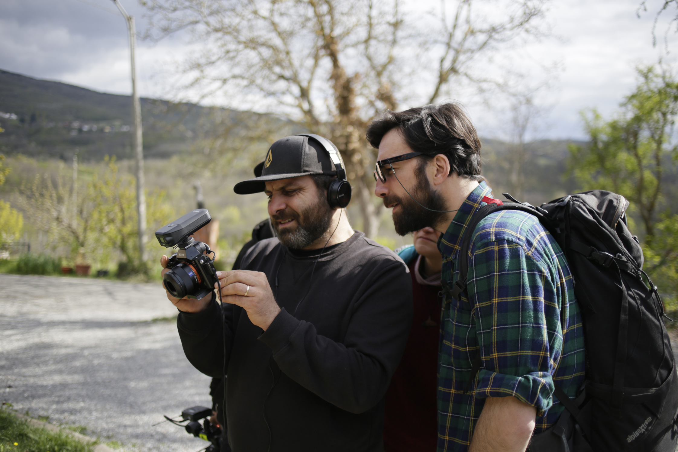Il regista Cosimo Bruzzese con Maurizio Carucci (foto di Eugenio Soliani)