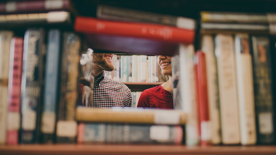 library-2616960_960_720
