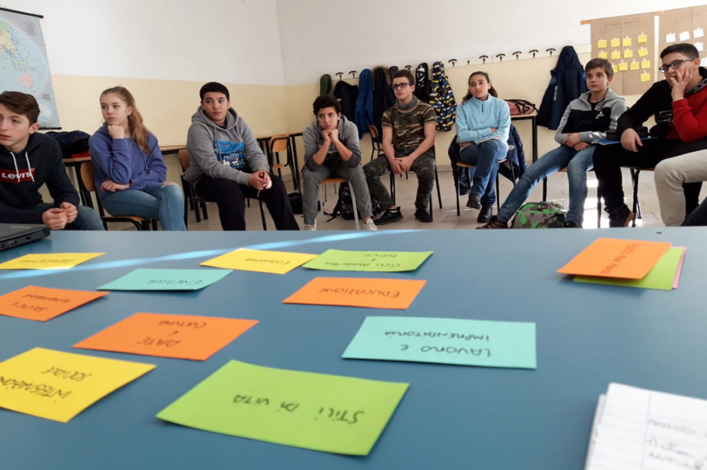 Un giornalista in classe2