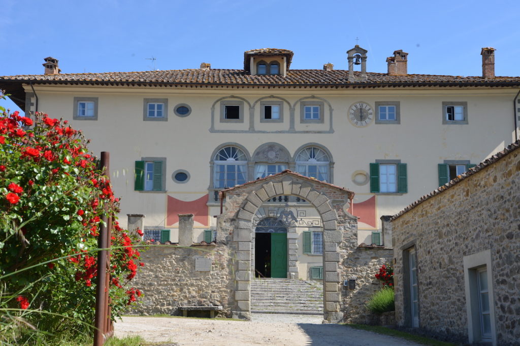 Facciata Mausolea La Grande Via