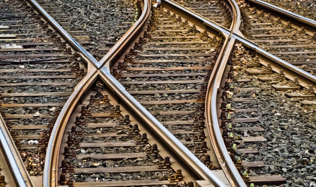 rails 3309912 1920