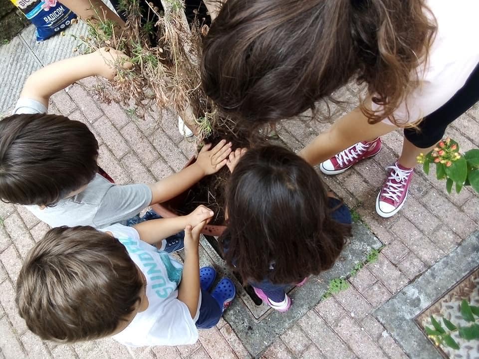 Creativamente levanto bimbi