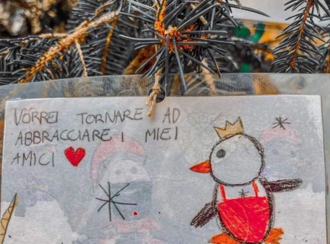 Albero Natale Via San vincenzo cop