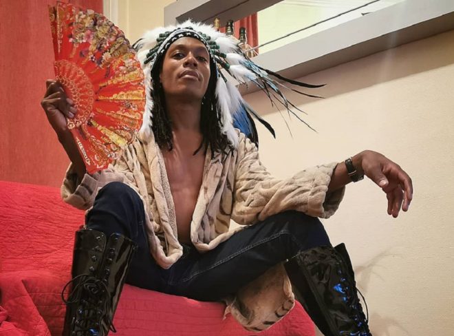 Dorine Mokha a Parigi LGBTQ