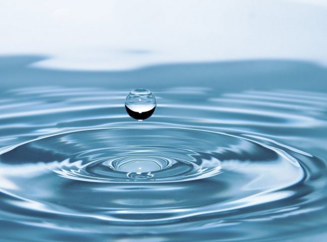 drop of water g018088a04 1280