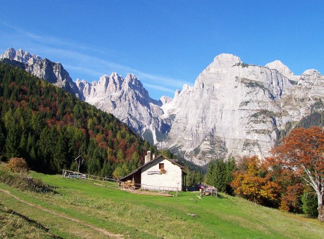 malga andalo e le dolomiti di brenta