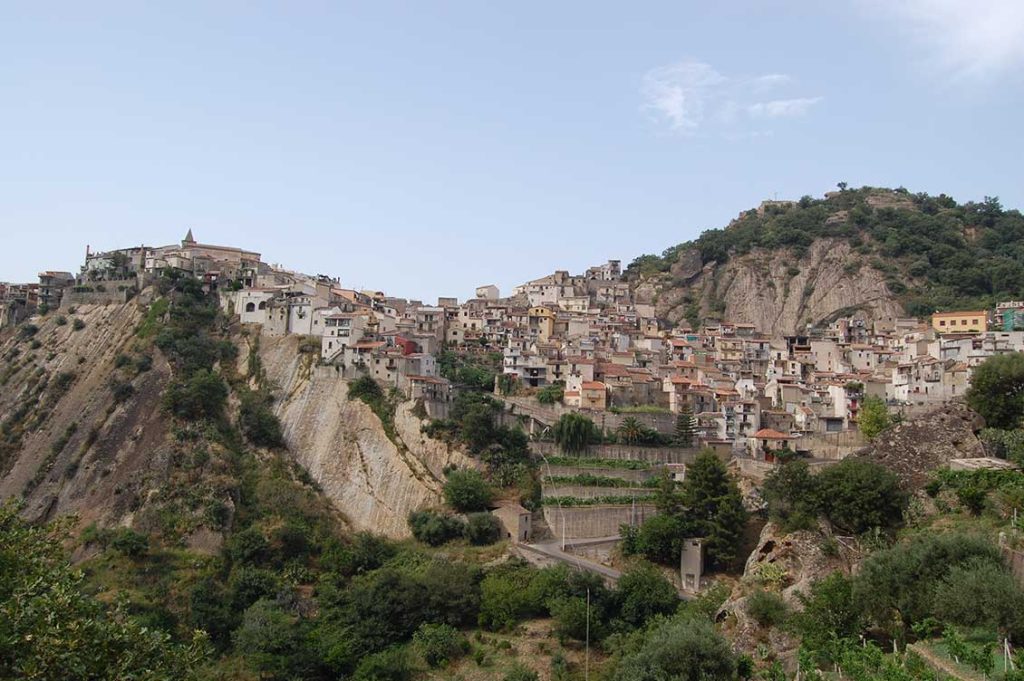 Motta Camastra 1
