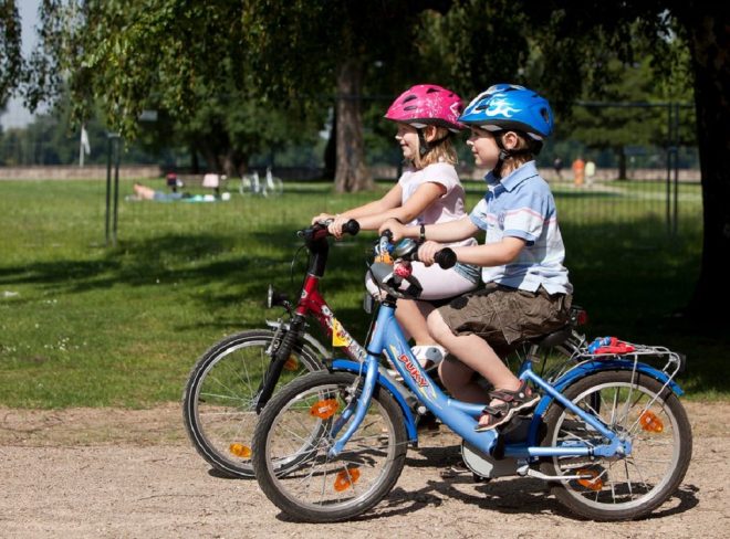 tutti a scuola a piedi o in bicicletta 2