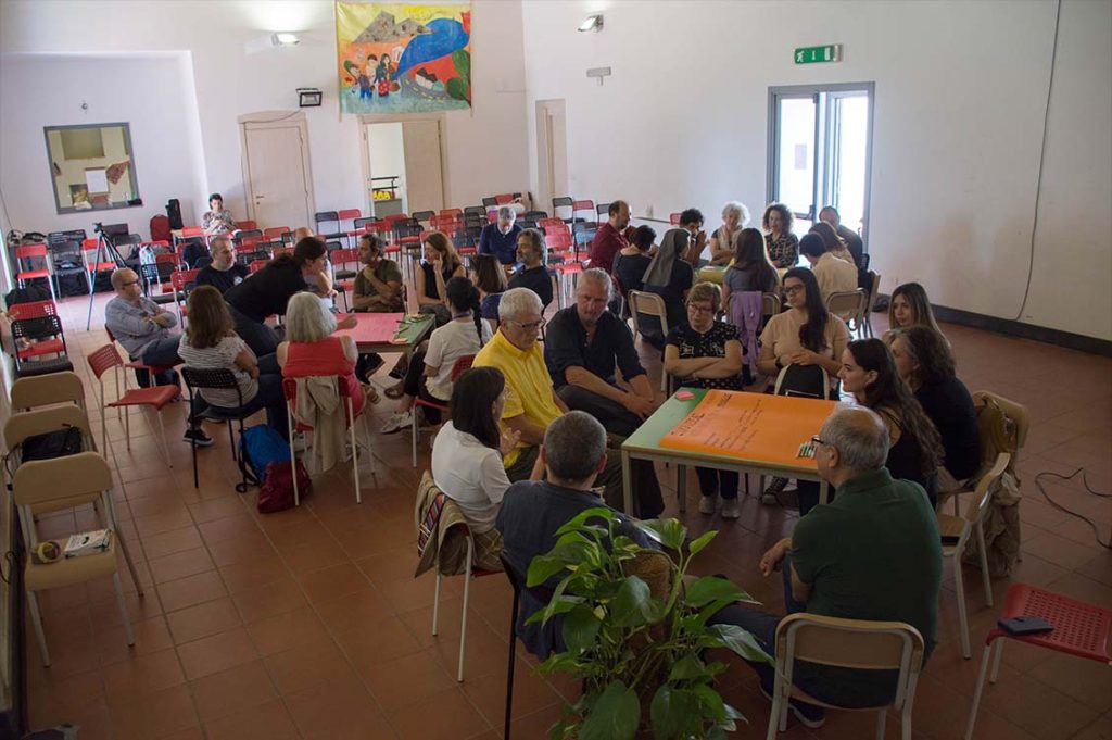 Giovani e genitori al centro