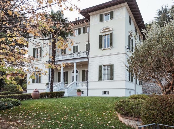 Villa Erre è un b&b letterario in cui i clienti possono leggere tutti i libri che trovano.