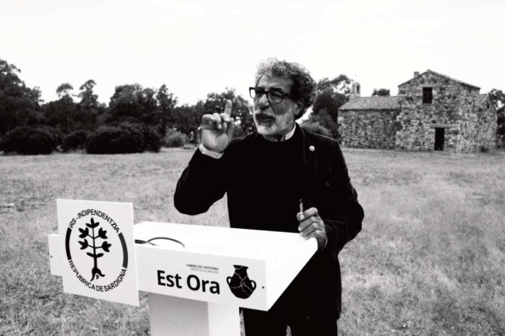 gavino sale assalto eolico