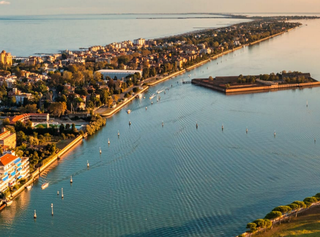 2 Lido di Venezia