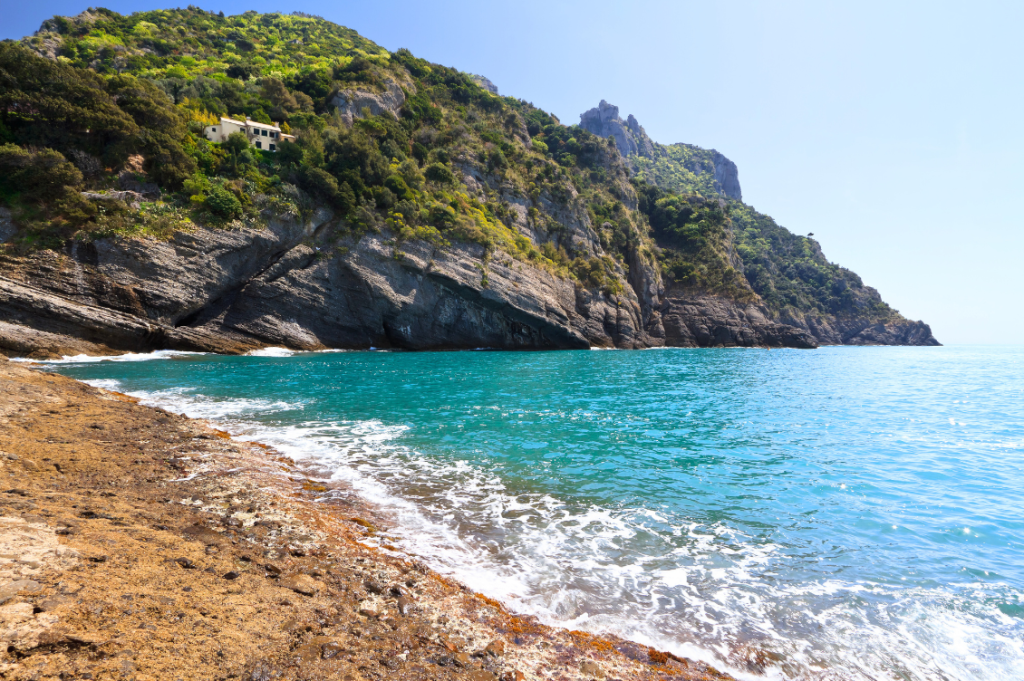 Il Tar annulla il decreto di ridimensionamento: il Parco di Portofino riprende il suo spazio