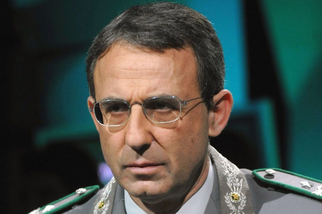 Sergio Costa 2