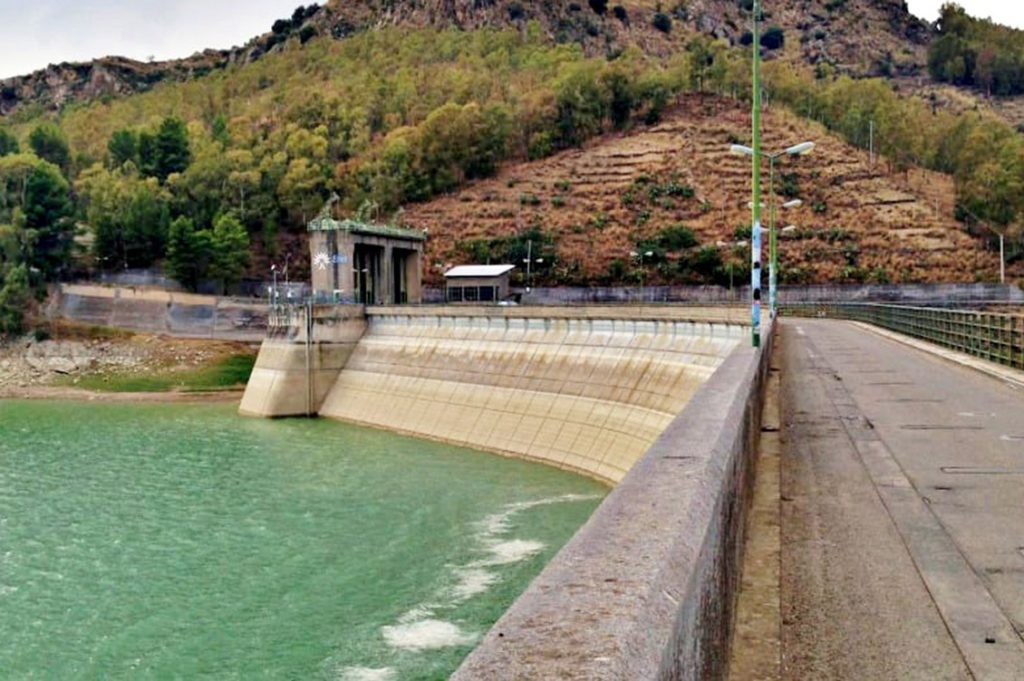 Diga Pozzillo lago2