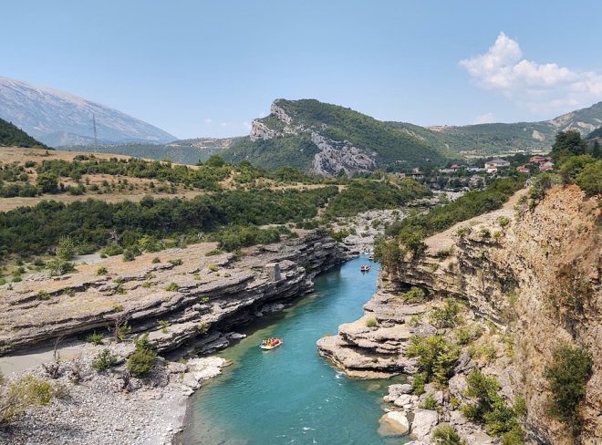 Fiume Vjosa Permet