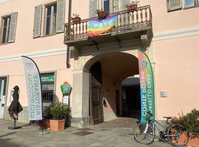 ingresso Ostgello Casa Conte Rosso