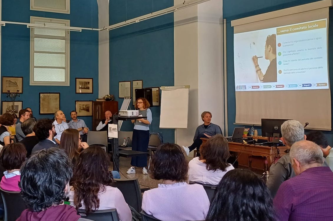 Incontro del comitato locale della Biennale della Prossimità 2026 nella Sala Montalcini a Torino