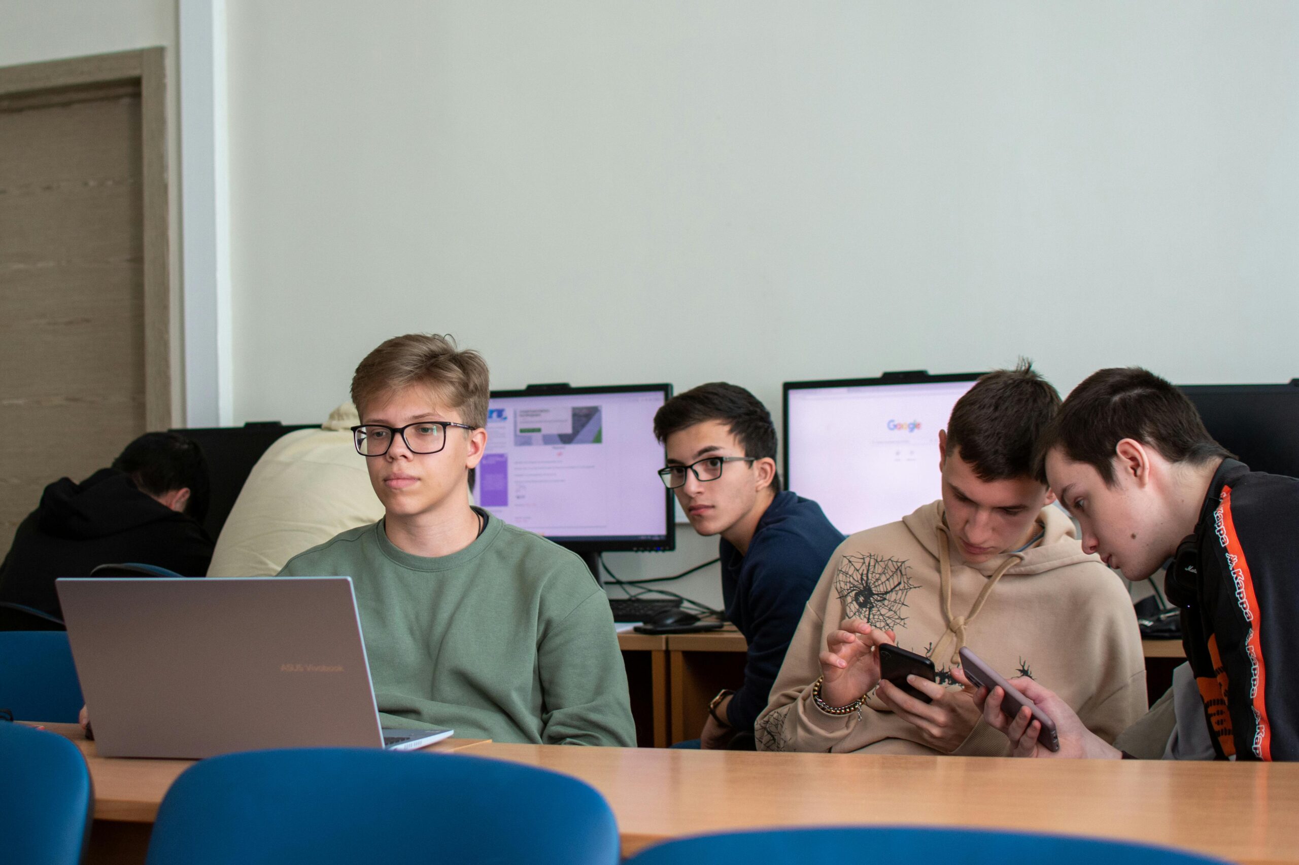 finlandia smartphone scuole