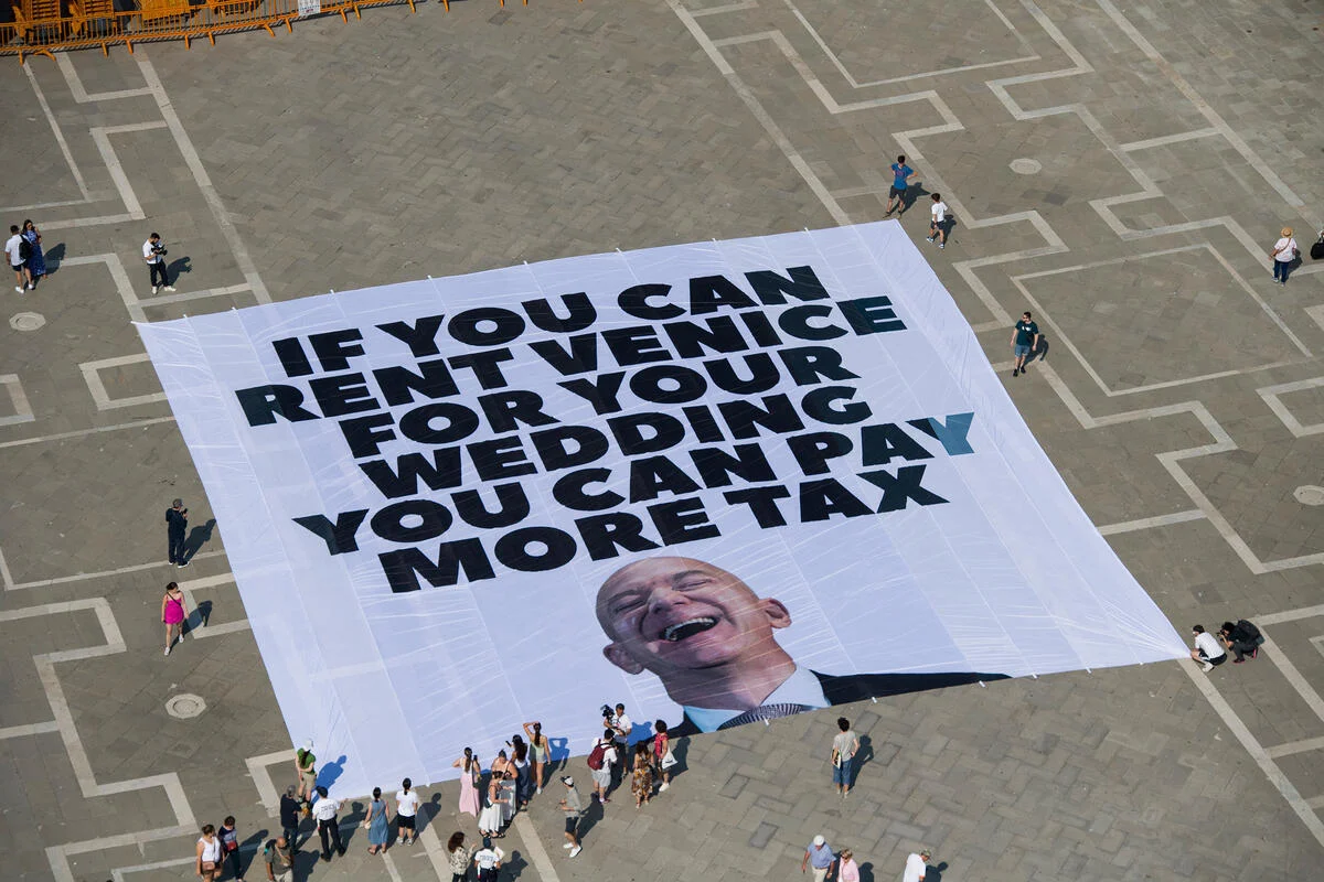 jeff bezos greenpeace